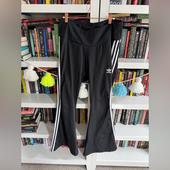 Adidas black stretch flare stripe classic Black Flared Bottoms y2k yoga pants - Picture 1 of 5